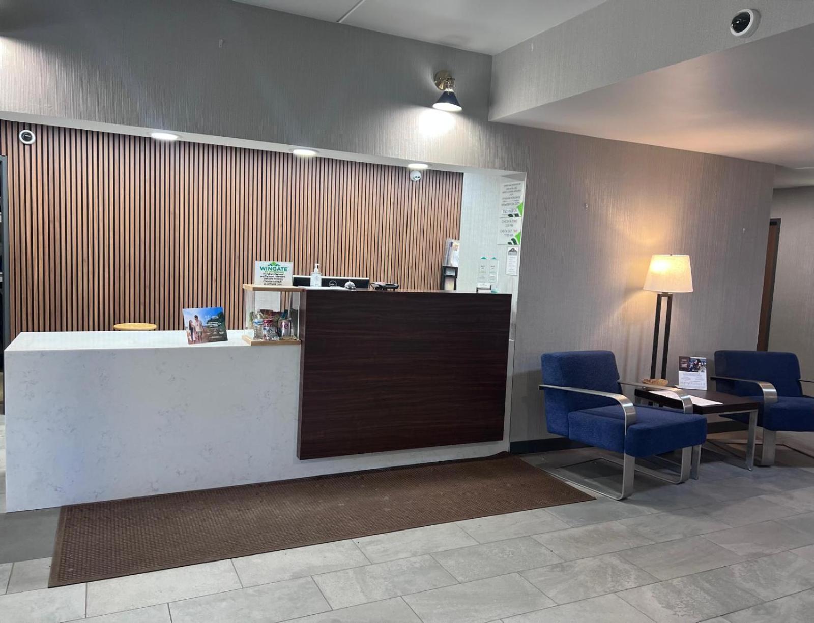 Wingate By Wyndham Clearfield Hotel Bagian luar foto